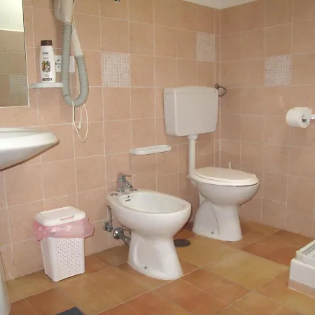 Guest house Baia Degli Ulivi 3*